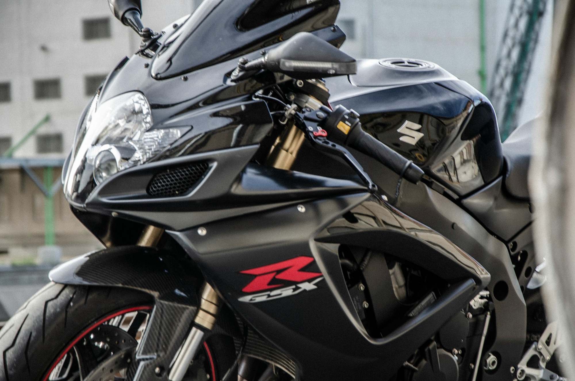 Suzuki GSX-R & sport bikes